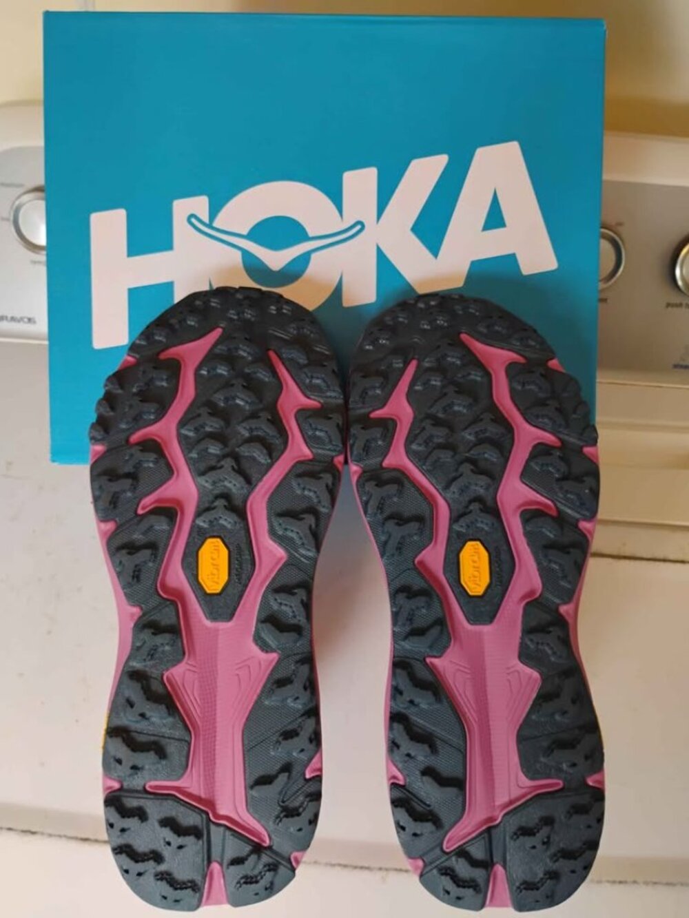 Hoka Speedgoat 6 11.5 Wide Men Trail running shoe - Picture 3 of 6